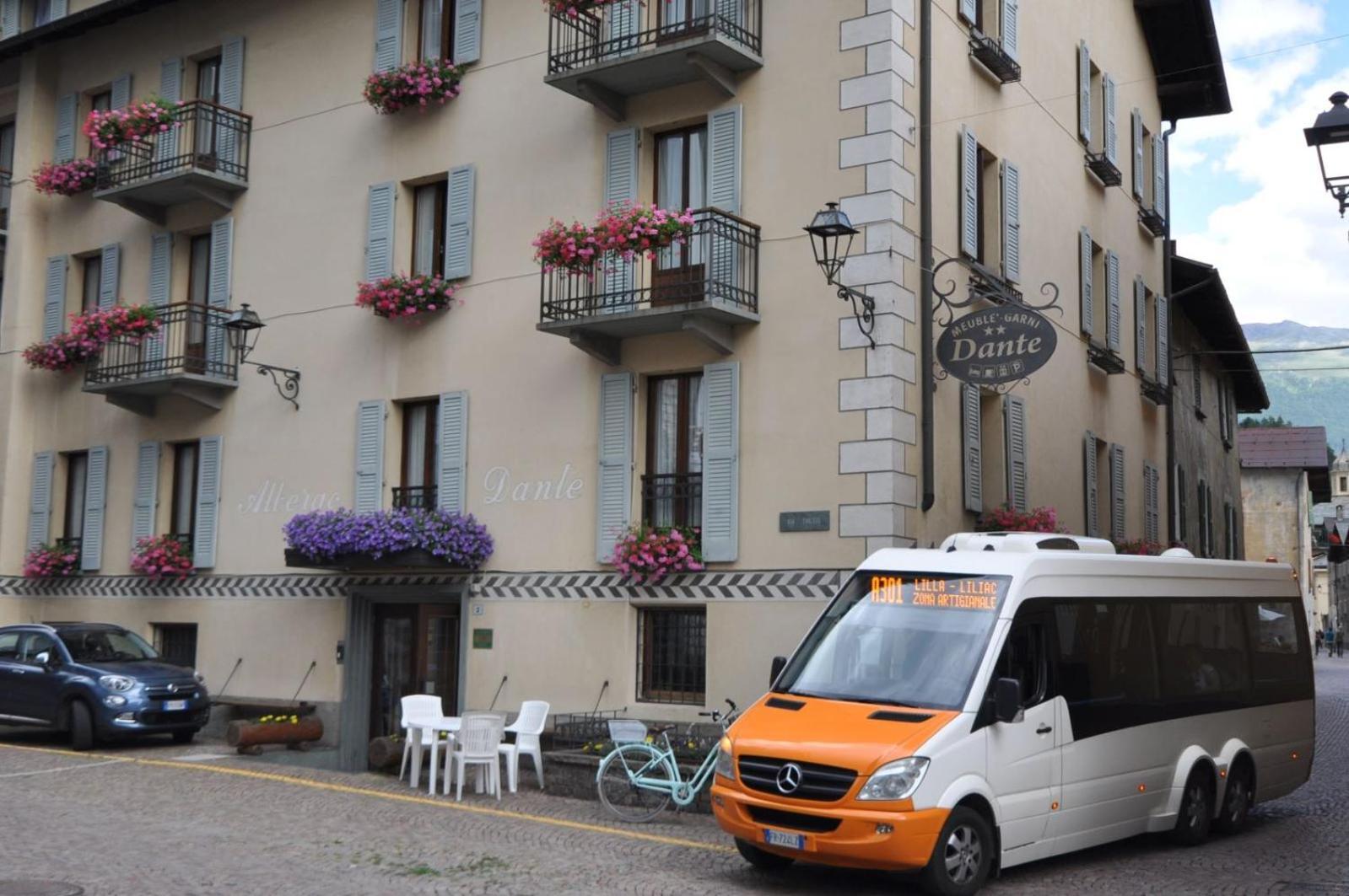 Meublé Albergo Dante Bormio Exterior foto