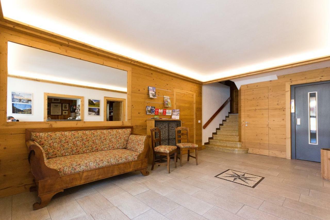 Meublé Albergo Dante Bormio Exterior foto