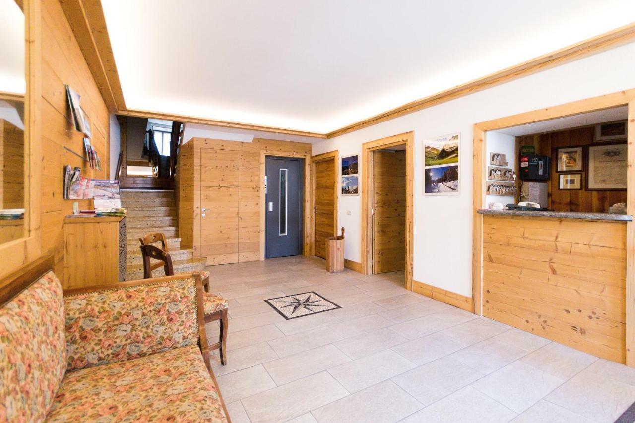 Meublé Albergo Dante Bormio Exterior foto